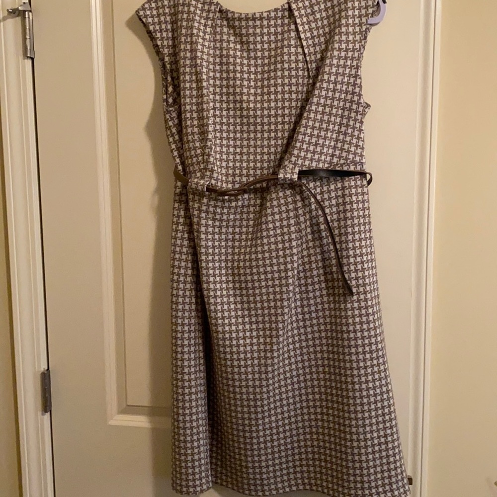 Simple, Cute,& Comfy